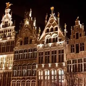 Art And Sleep Bed & Breakfast Antwerp